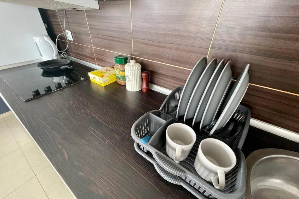 Sawa Apartment 2Xmetro Wifi 500 Mbs 50'Tv Netflix Hbo Appletv+ 华沙 外观 照片