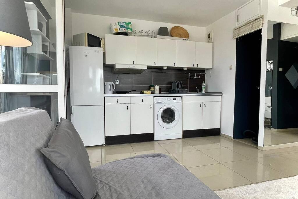 Sawa Apartment 2Xmetro Wifi 500 Mbs 50'Tv Netflix Hbo Appletv+ 华沙 外观 照片