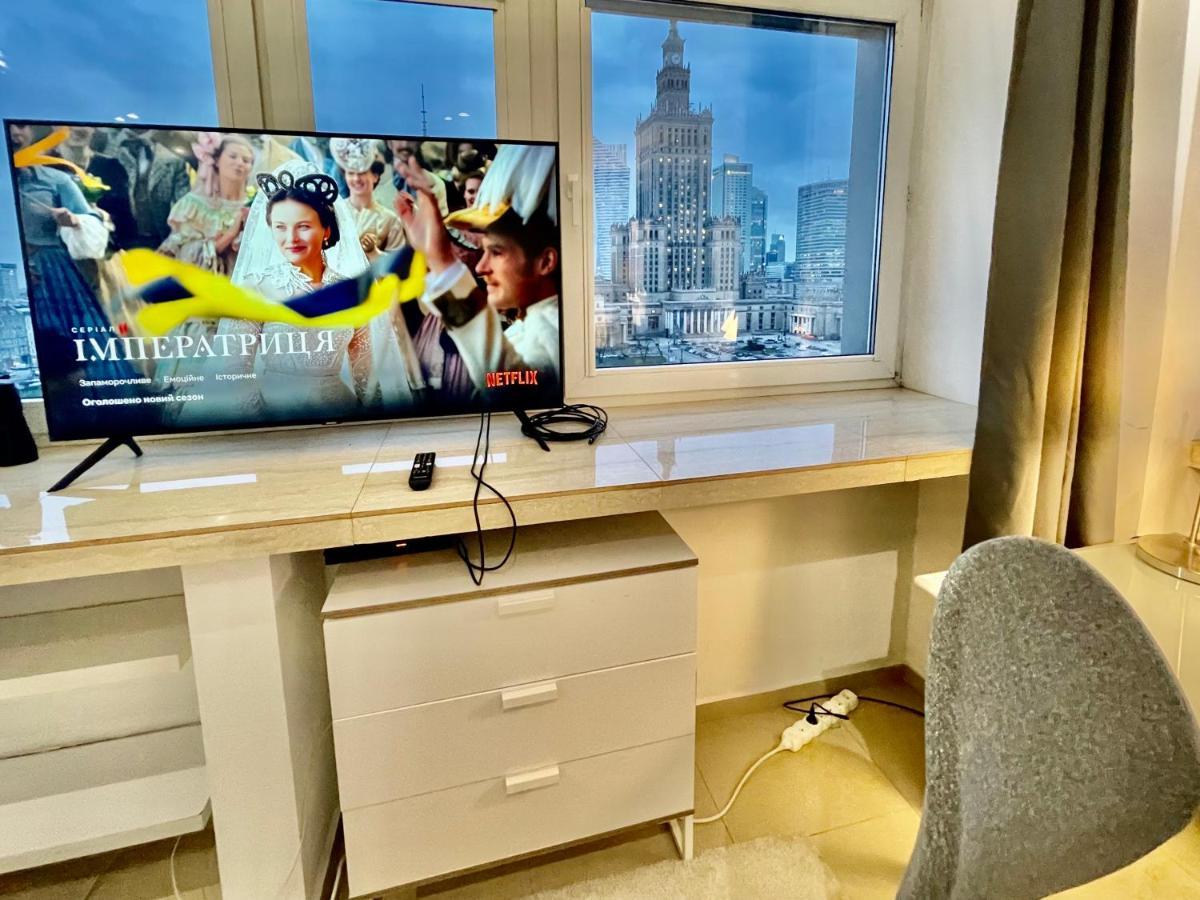 Sawa Apartment 2Xmetro Wifi 500 Mbs 50'Tv Netflix Hbo Appletv+ 华沙 外观 照片