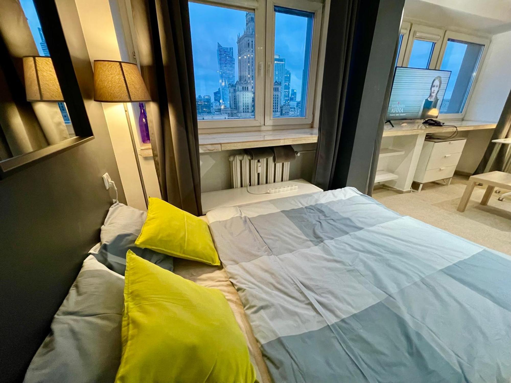 Sawa Apartment 2Xmetro Wifi 500 Mbs 50'Tv Netflix Hbo Appletv+ 华沙 外观 照片