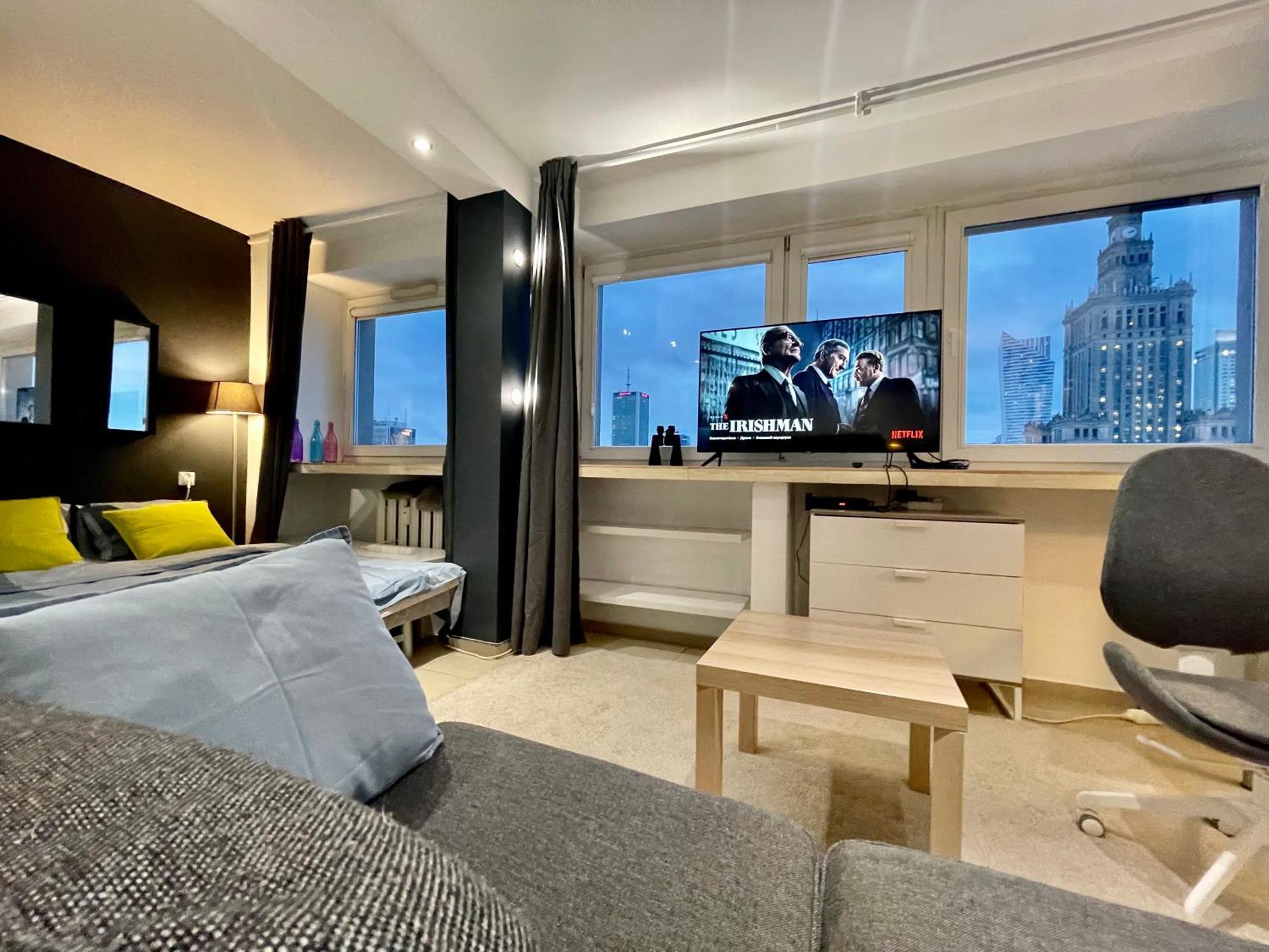 Sawa Apartment 2Xmetro Wifi 500 Mbs 50'Tv Netflix Hbo Appletv+ 华沙 外观 照片