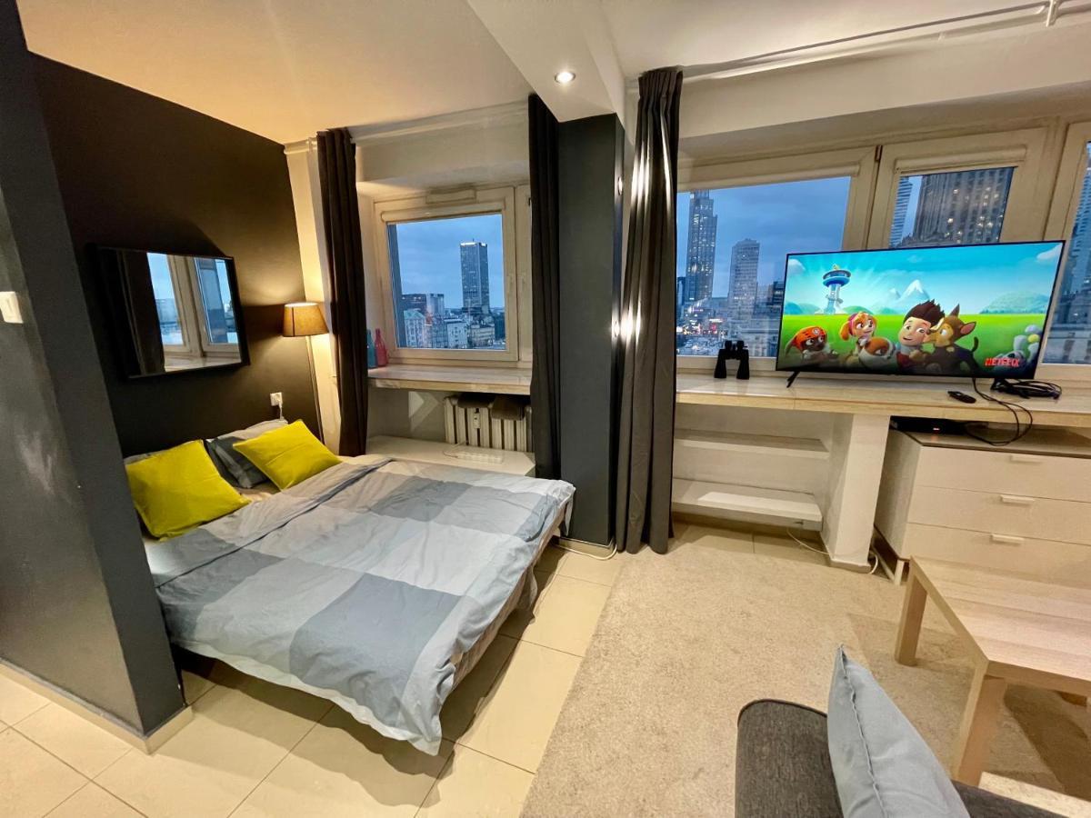 Sawa Apartment 2Xmetro Wifi 500 Mbs 50'Tv Netflix Hbo Appletv+ 华沙 外观 照片