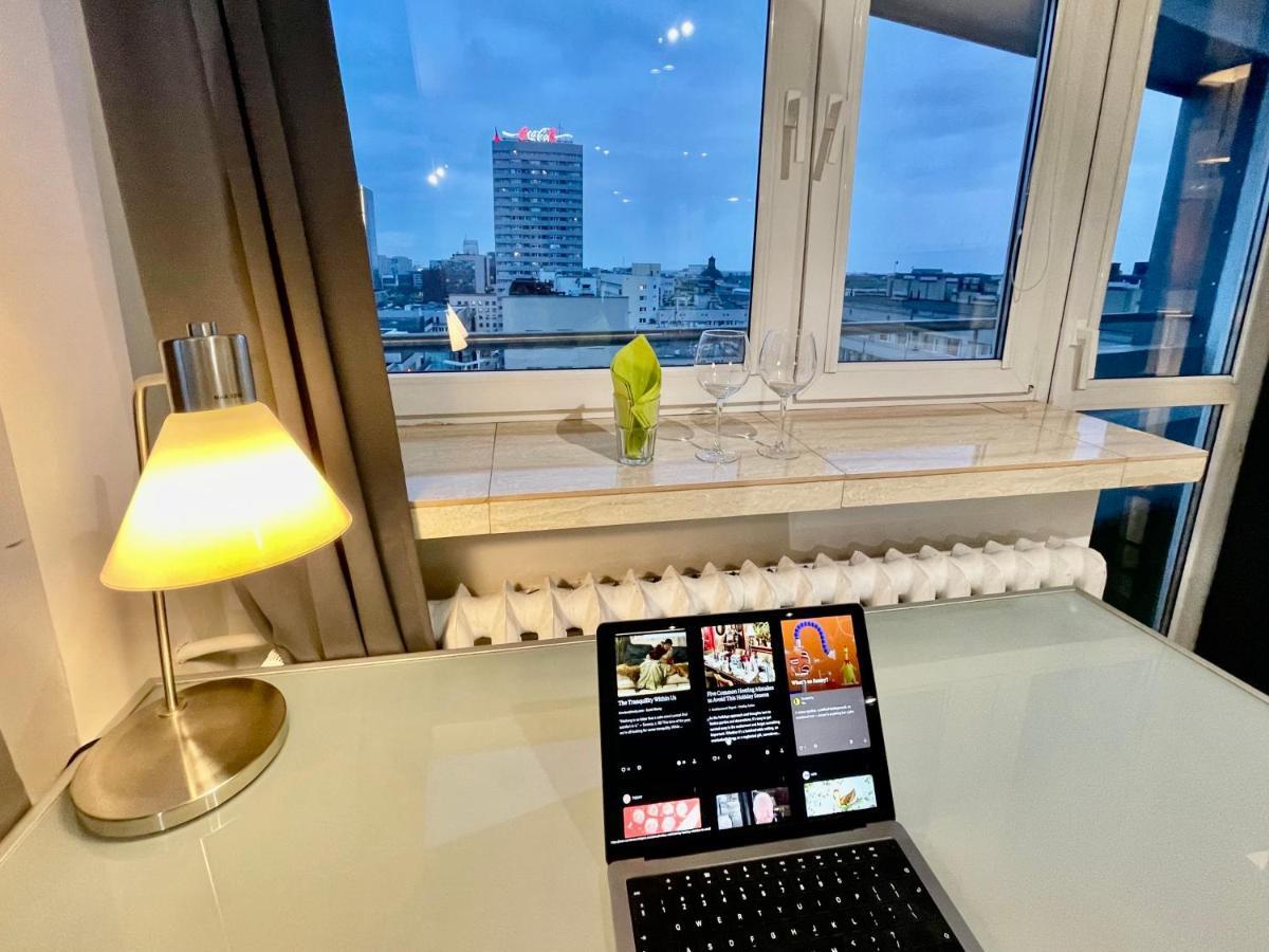 Sawa Apartment 2Xmetro Wifi 500 Mbs 50'Tv Netflix Hbo Appletv+ 华沙 外观 照片